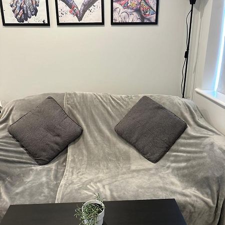 ウェックスフォードPineridge Snugアパートメント エクステリア 写真